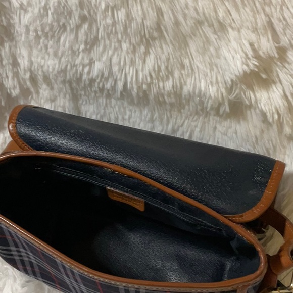 VINTAGE BURBERRY MADE IN ENGLAND - Picture 6 of 9